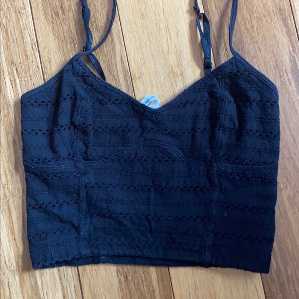black crop top